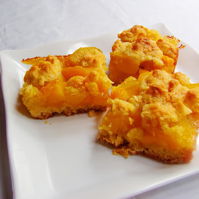 Peach Mango Crumb Bar a la Kusina ni Teds