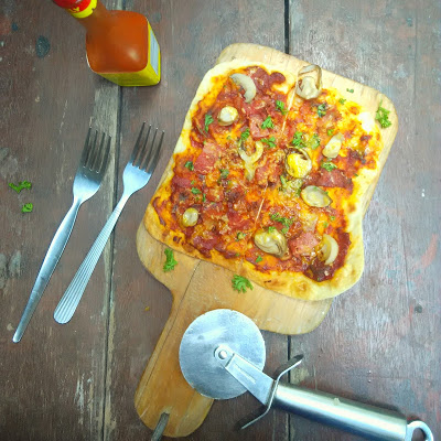 Homemade Tortilla Pizza